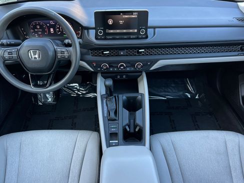 Used 2023 Honda Accord EX image 14