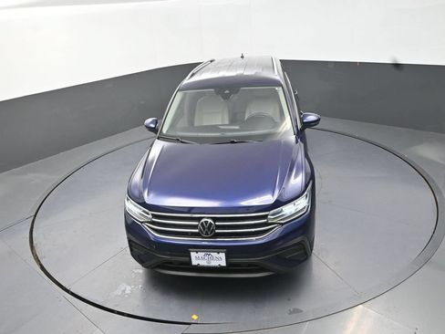 Used 2022 Volkswagen Tiguan SE AWD/4WD image 15