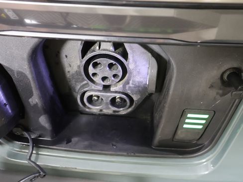 Used 2023 Kia Niro Wind w/ Wind Preserve Package FWD image 16