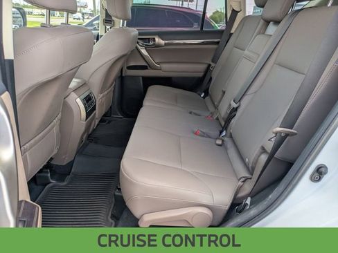 Used 2021 Lexus GX 460 Premium w/ Premium Package AWD/4WD image 24