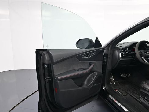 Used 2023 Audi RS Q8 AWD/4WD image 15