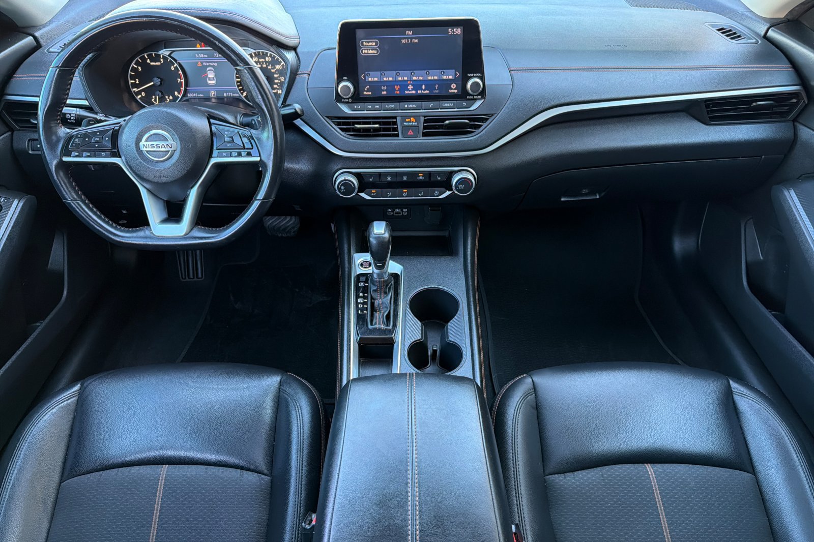 Used 2021 Nissan Altima 2.5 SR w/ SR Premium Package FWD image 16