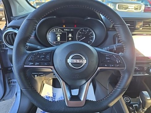 Used 2024 Nissan Versa SR w/ Trunk Package image 10