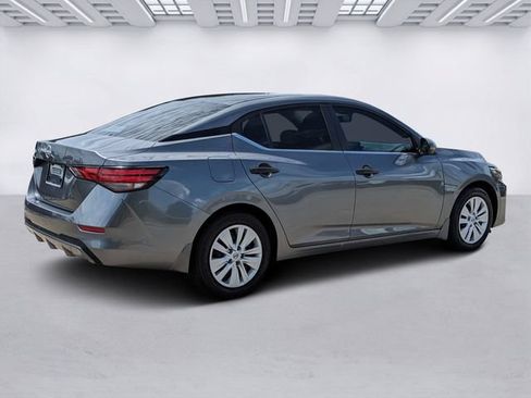 Used 2025 Nissan Sentra S FWD image 5