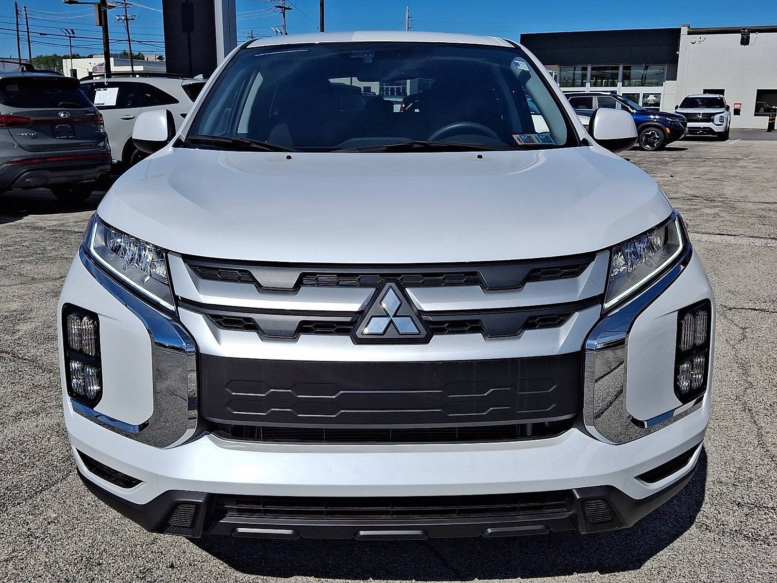 New 2027 Mitsubishi Outlander Sport ES AWD/4WD image 3