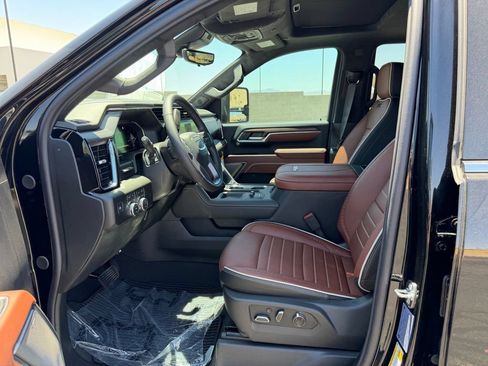 New 2026 GMC Sierra 2500 Denali Ultimate w/ Max Trailering Package AWD/4WD image 12