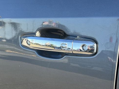 Used 2020 GMC Sierra 1500 SLT w/ SLT Premium Plus Package image 34