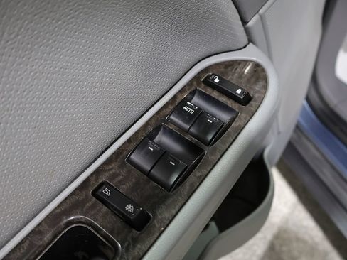 Used 2005 Mercury Montego Premier FWD image 14