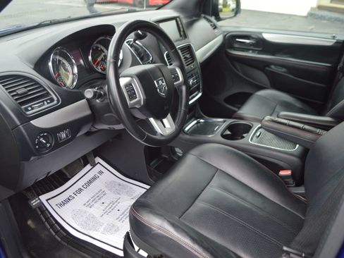 Used 2019 Dodge Grand Caravan GT FWD image 7