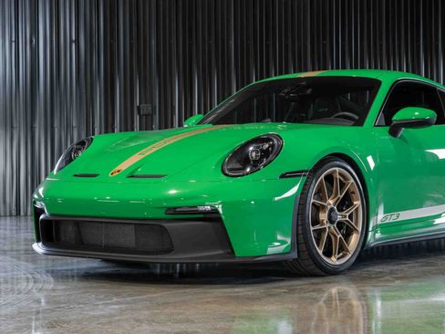 Used 2022 Porsche 911 GT3 RWD image 2