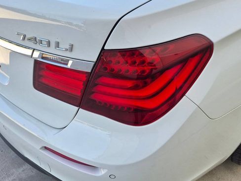 Used 2013 BMW 740Li xDrive AWD/4WD image 24