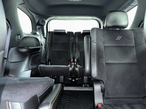 Used 2023 Dodge Durango R/T AWD/4WD image 10