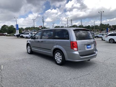 Used 2015 Dodge Grand Caravan American Value Package FWD image 6