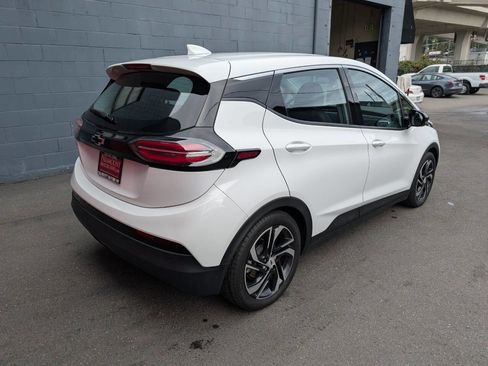 Used 2022 Chevrolet Bolt LT w/ Infotainment Package image 21