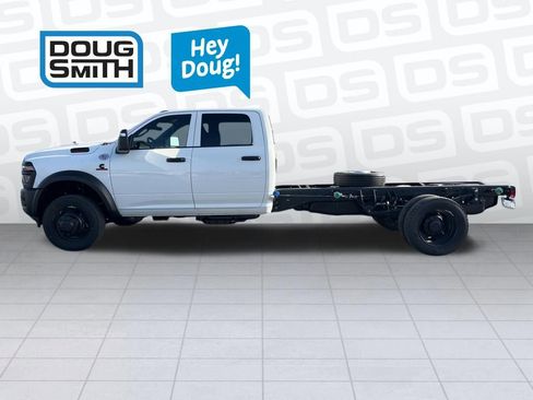 New 2026 RAM 5500 Tradesman AWD/4WD image 3