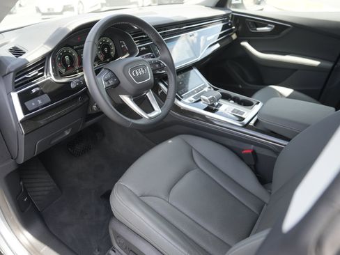 Certified 2025 Audi Q8 Premium Plus w/ Premium Plus Package image 8