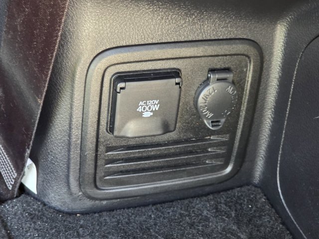 Certified 2022 Toyota 4Runner SR5 AWD/4WD image 13