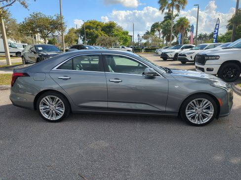 Used 2020 Cadillac CT4 Premium Luxury image 4