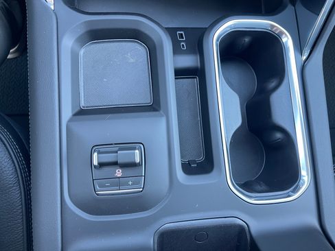 New 2026 GMC Sierra 2500 Denali w/ Denali Reserve Package image 17