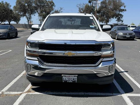 Used 2018 Chevrolet Silverado 1500 LT w/ All Star Edition image 8