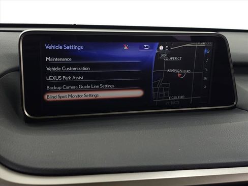 Used 2018 Lexus RX 450h AWD image 27