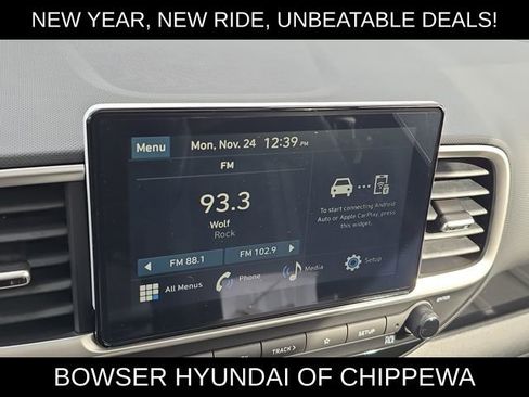 New 2026 Hyundai Venue SEL image 6