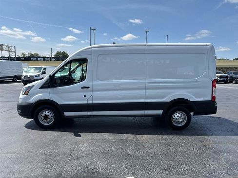 Used 2023 Ford Transit 250 Medium Roof AWD image 5