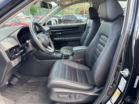 Used 2025 Honda CR-V EX-L image 16
