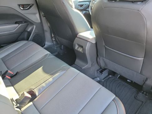 Certified 2025 Subaru Crosstrek 2.5i Limited w/ Crosstrek Mirror Package image 28