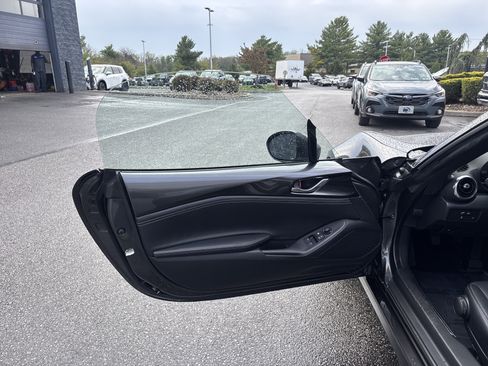 Used 2024 MAZDA MX-5 Miata Grand Touring RWD image 14