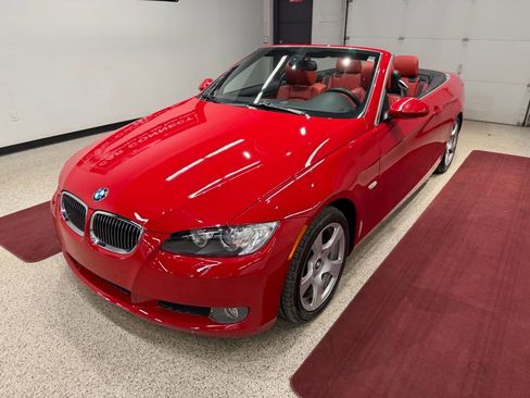 Used 2007 BMW 328i Convertible image 4