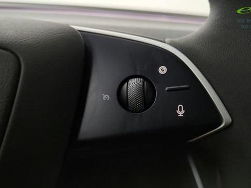 Used 2026 Tesla Model Y 2WD image 78