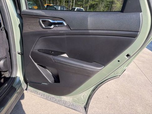 Used 2023 Kia Sportage X-Pro AWD/4WD image 9