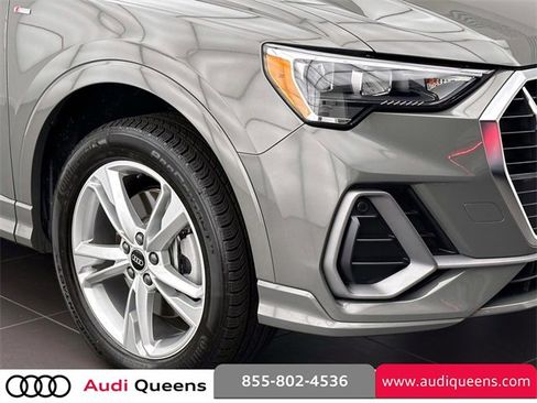 Certified 2022 Audi Q3 2.0T Premium w/ Convenience Package image 7