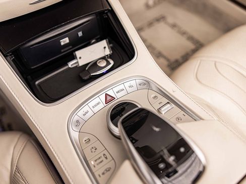 Used 2017 Mercedes-Benz S 63 AMG 4MATIC Cabriolet image 32