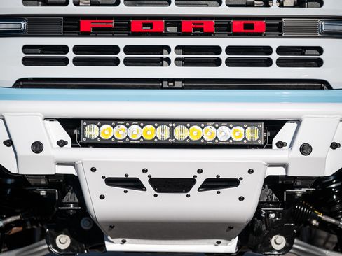 New 2025 Ford Bronco Heritage Edition image 15