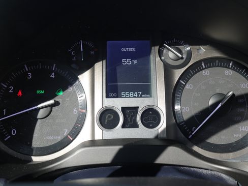 Used 2017 Lexus GX 460 Luxury image 17