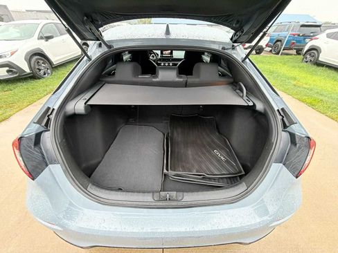 Used 2022 Honda Civic Sport image 27
