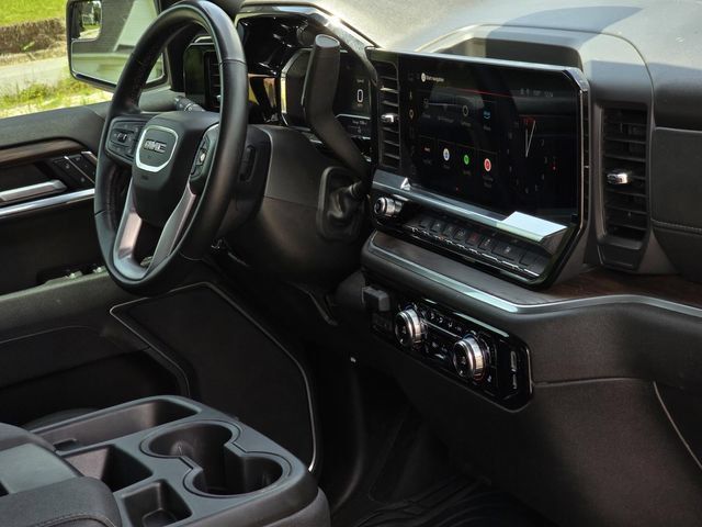 Used 2025 GMC Sierra 1500 SLT AWD/4WD image 31
