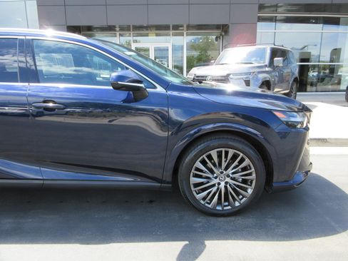 Used 2024 Lexus RX 350 AWD w/ Convenience Package image 12