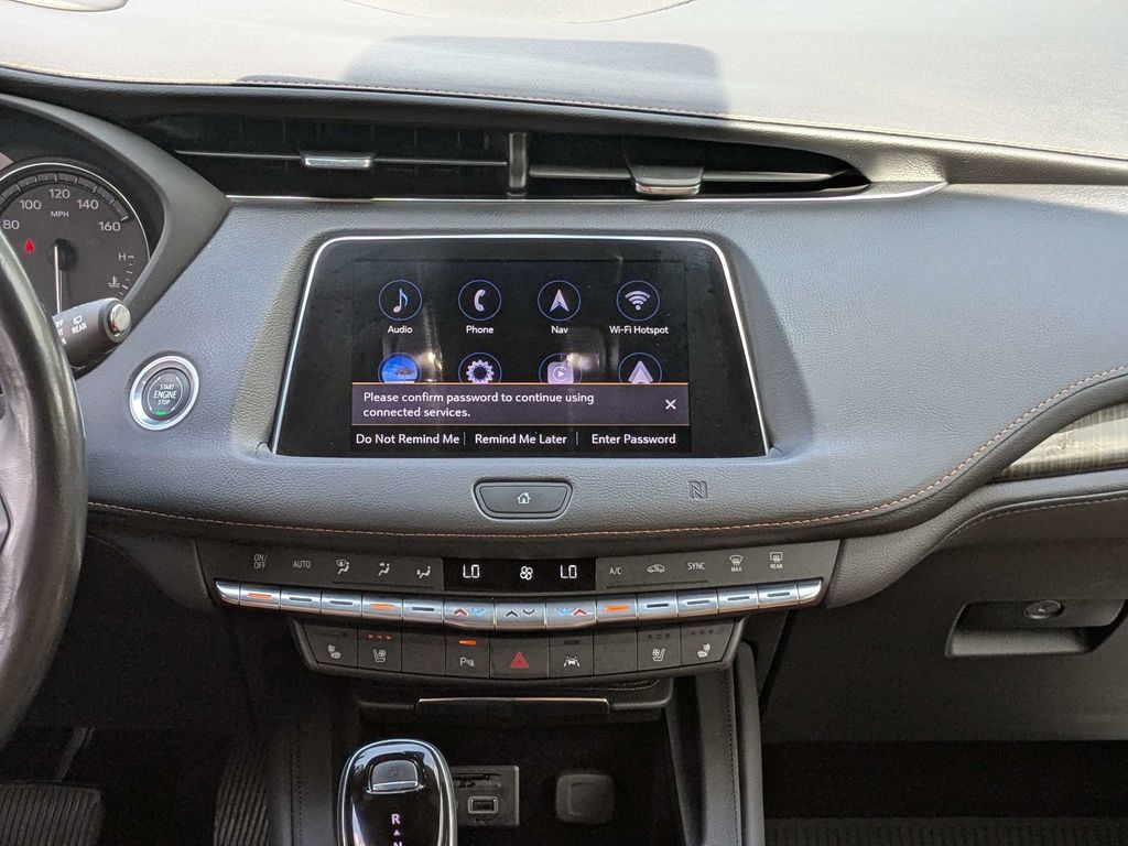 Used 2020 Cadillac XT4 Premium Luxury FWD image 15