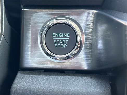 New 2025 Ford F350 Lariat w/ Lariat Ultimate Package image 12
