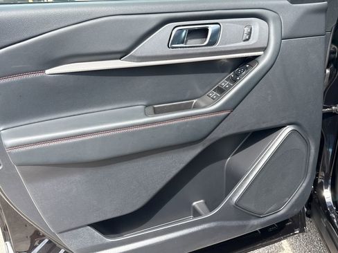 New 2025 Ford Explorer ST-Line image 18