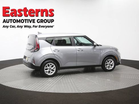 Used 2023 Kia Soul LX w/ Option Group 015 FWD image 43