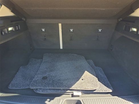 Used 2022 Buick Envision Avenir w/ Technology Package II image 8