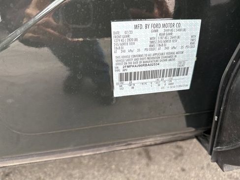 Used 2024 Ford Edge SEL image 34