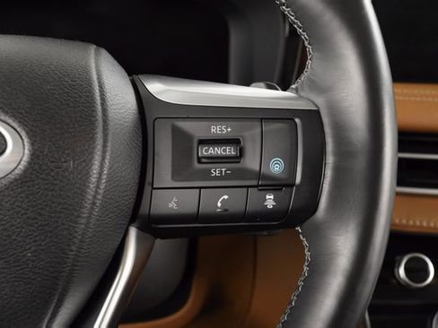 Used 2023 INFINITI QX60 Sensory AWD/4WD image 32