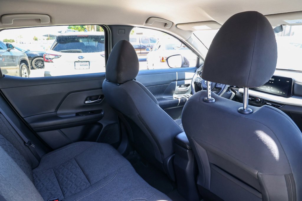 Used 2025 Nissan Kicks SV FWD image 19