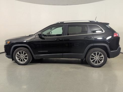Used 2021 Jeep Cherokee Latitude Lux w/ Comfort/Convenience Group FWD image 4