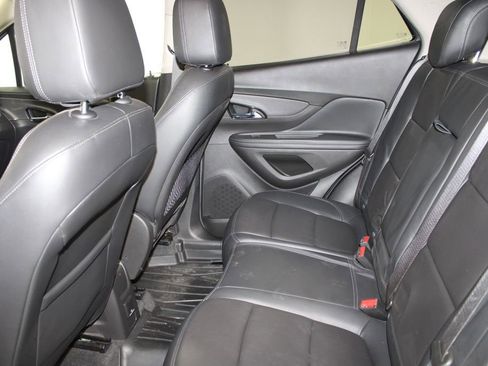 Used 2019 Buick Encore Essence image 17